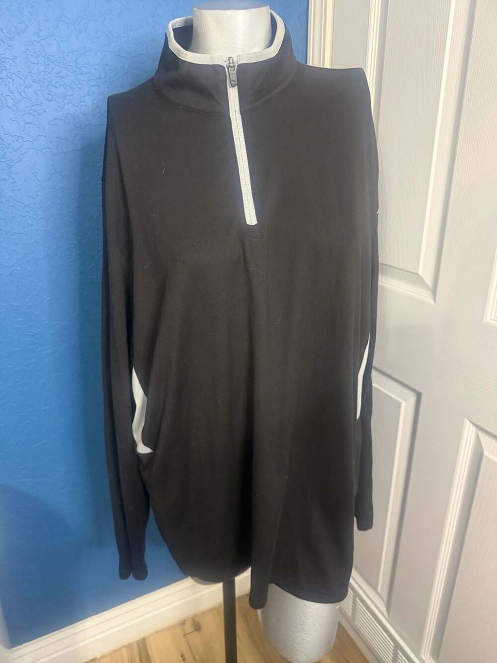 Puma Golf Men's Black 1/4 Zip Pullover Jacket Size Large